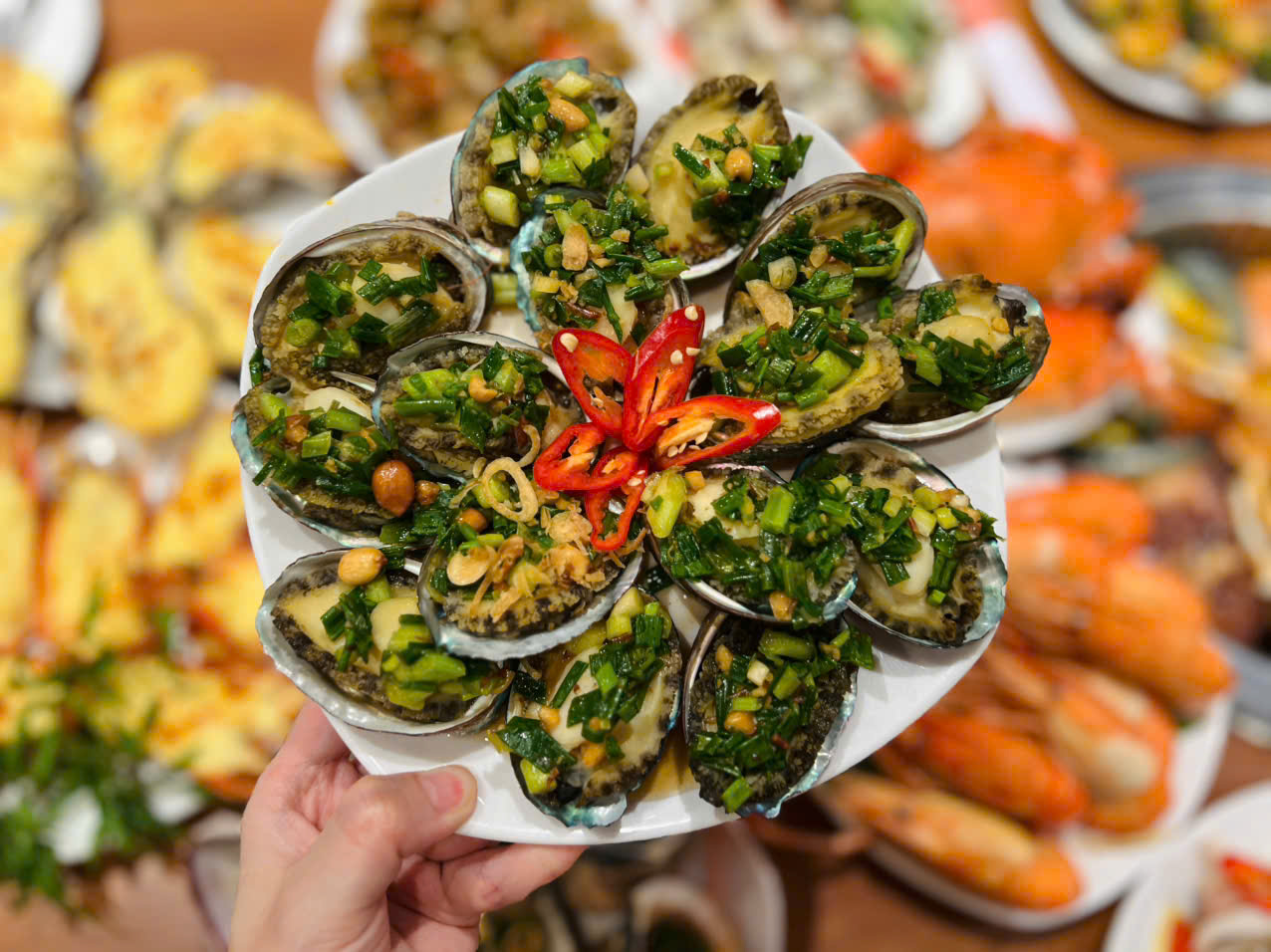 Poseidon nâng tầm menu với món Bào ngư siêu hấp dẫn