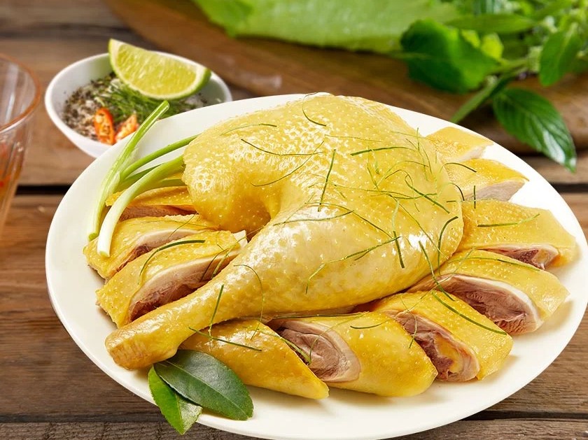 Gợi ý món ăn giúp “thanh lý” gà luộc trong tủ lạnh