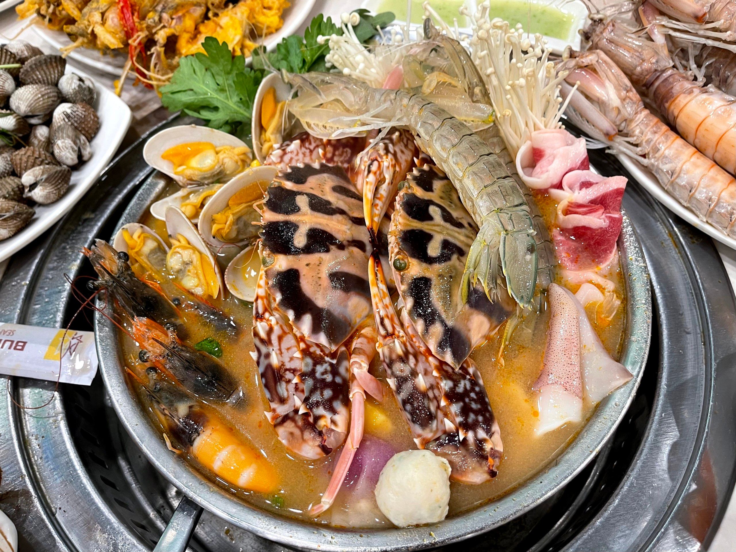 Hương vị lẩu nào sau đây sẽ chiếm được trái tim của bạn?