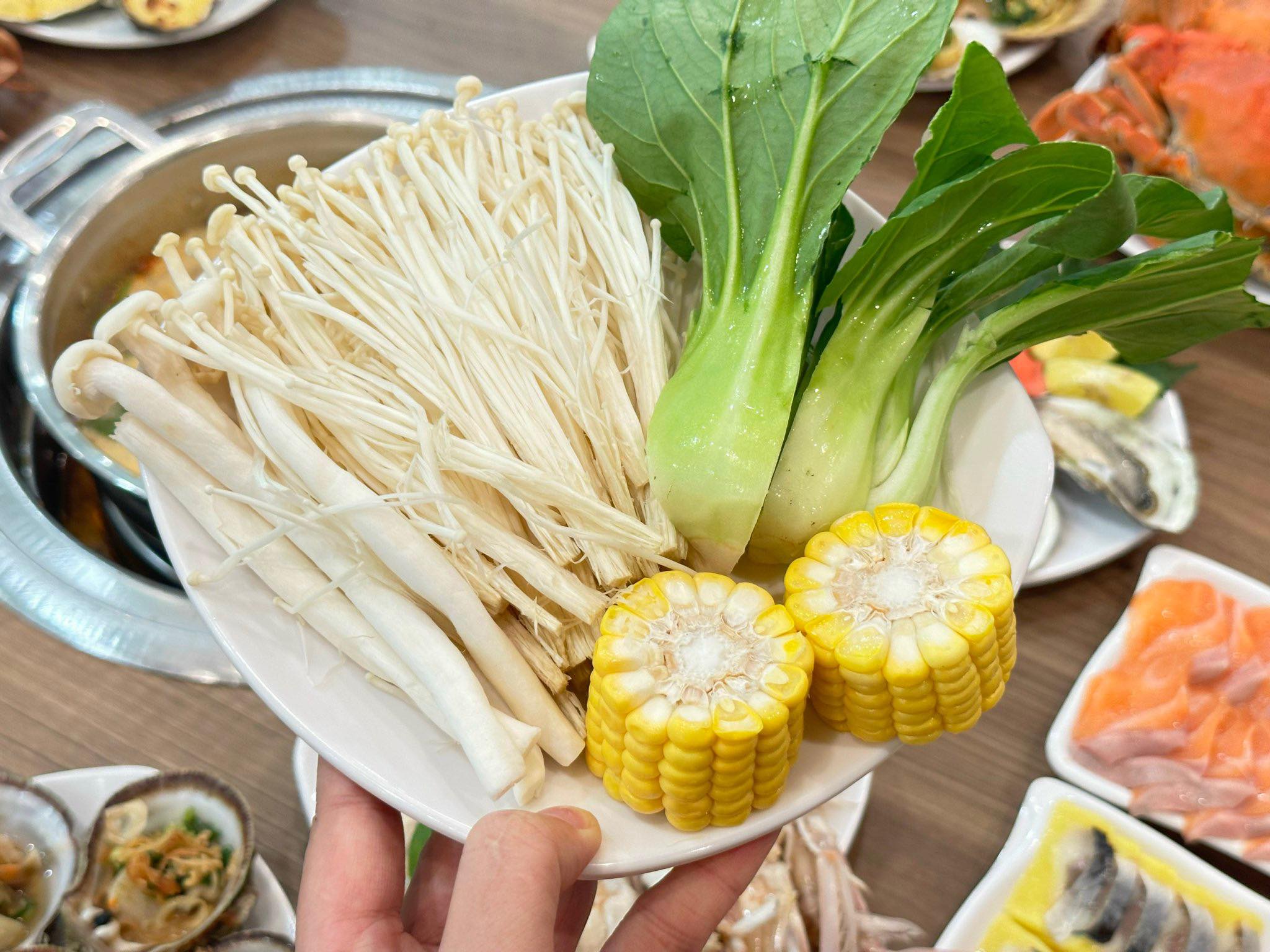 Lưu lại ngay những loại nấm thả lẩu thơm ngon tuyệt đỉnh