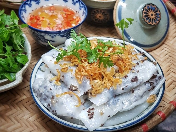 Bánh cuốn - kết tinh của sự sáng tạo và khéo léo của người phụ nữ Việt