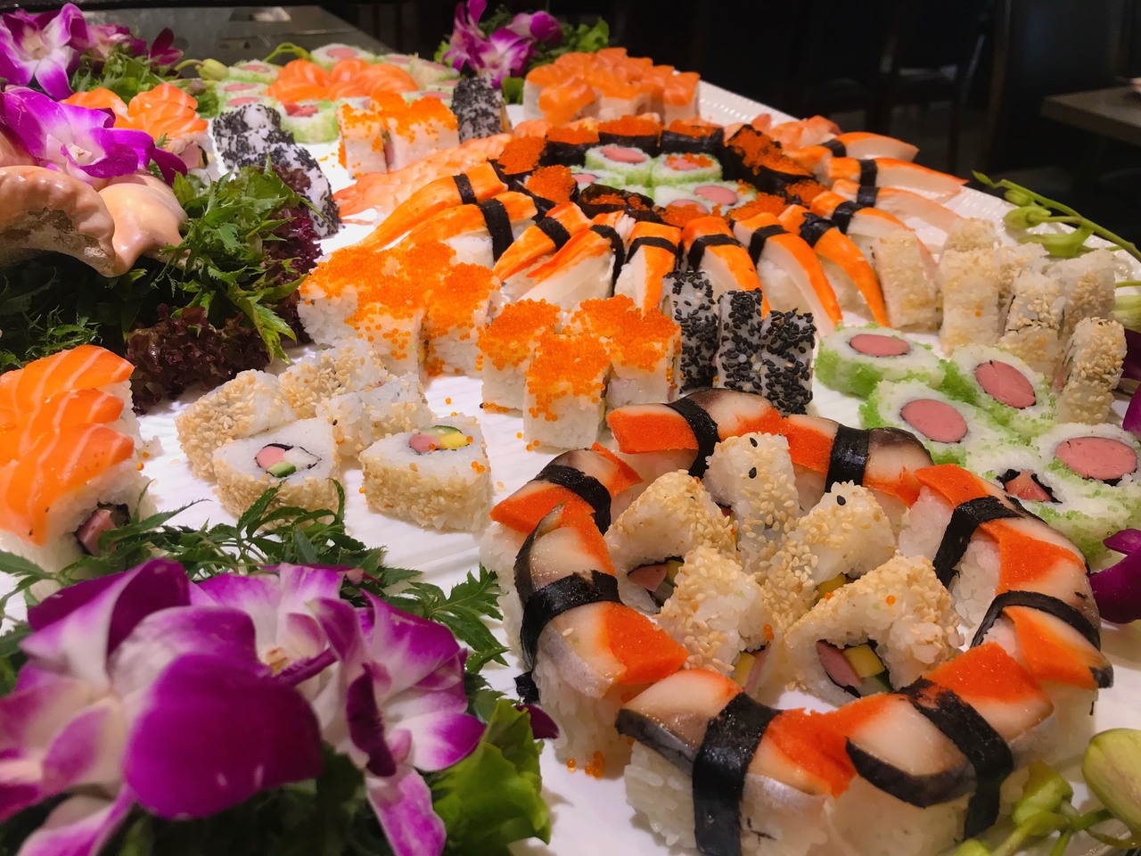 Ăn buffet thế nào để "thỏa sức" mà không lo "lỗ"?