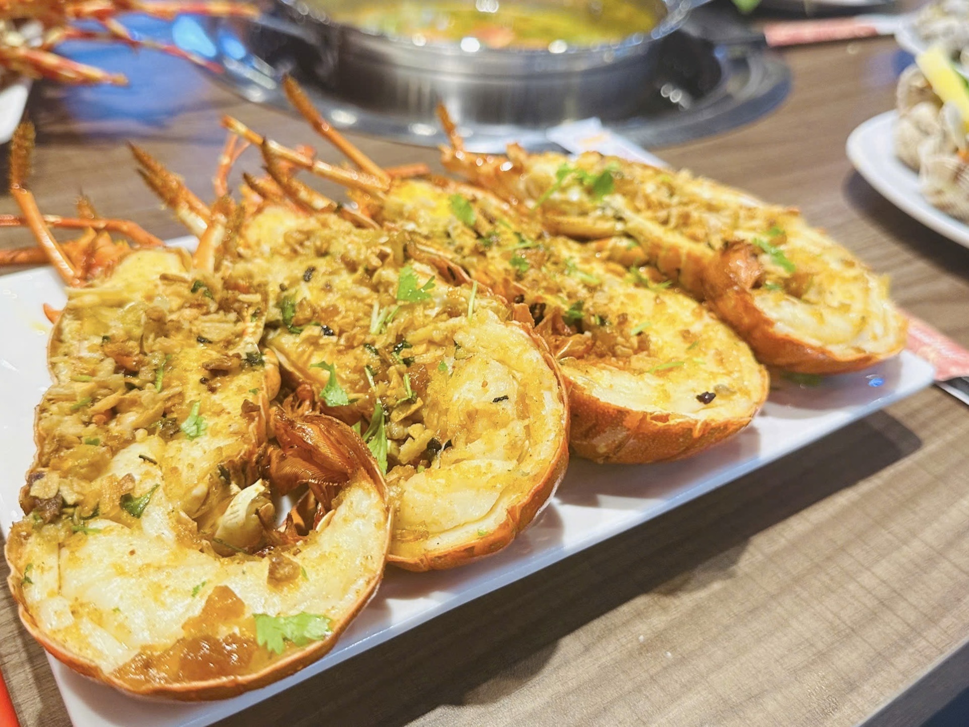 Khai trương ngày đầu tiên tại Nha Trang, Poseidon thu hút hơn 1000 lượt khách