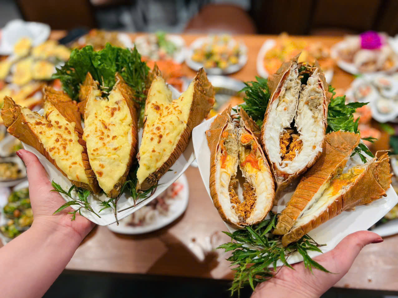 Đại Lễ 30/4: Tặng 500kg Tôm Mũ Ni miễn phí trong ngày 30/4
