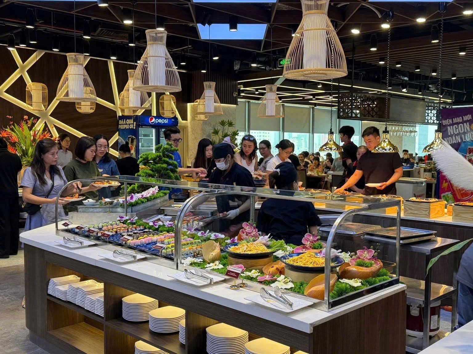 Tiếp nối cơn sốt từ Bình Thạnh - Buffet Poseidon Quận 11 chính thức nâng cấp lên phiên bản Premium